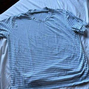 XL Tradlands blue striped T